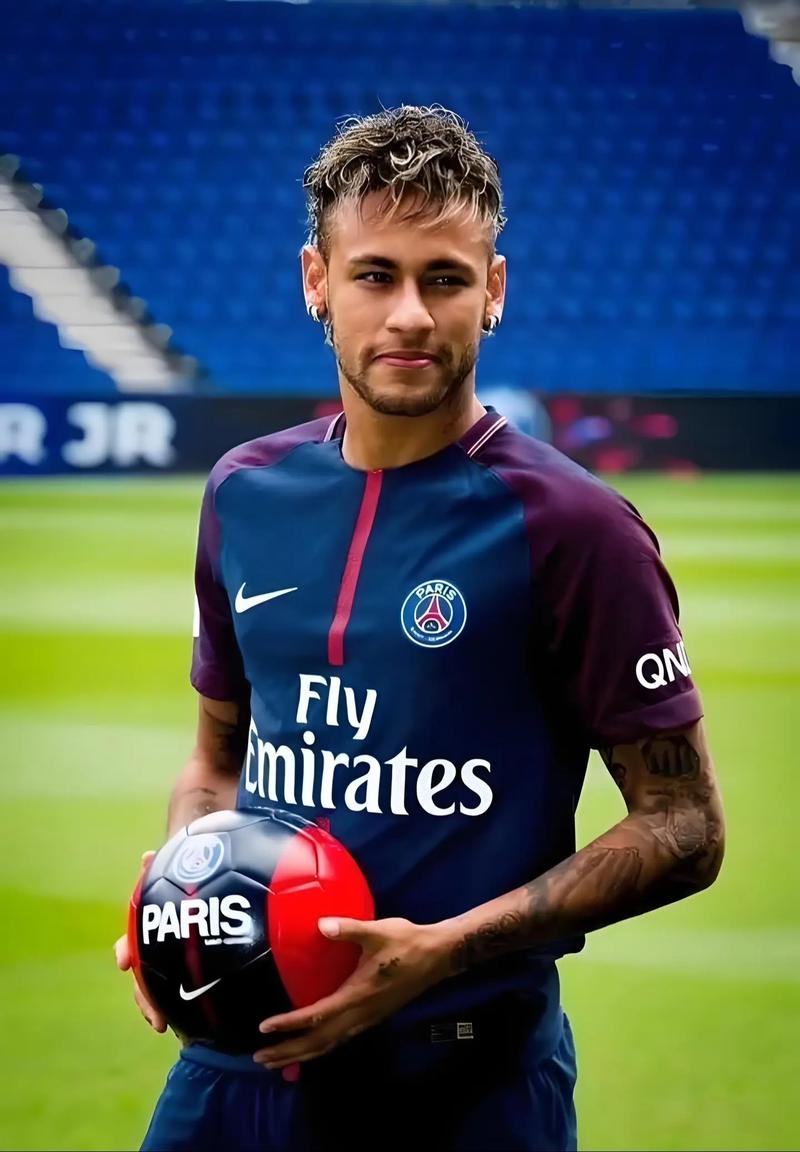 英超：曼城主场3-1击败布莱顿