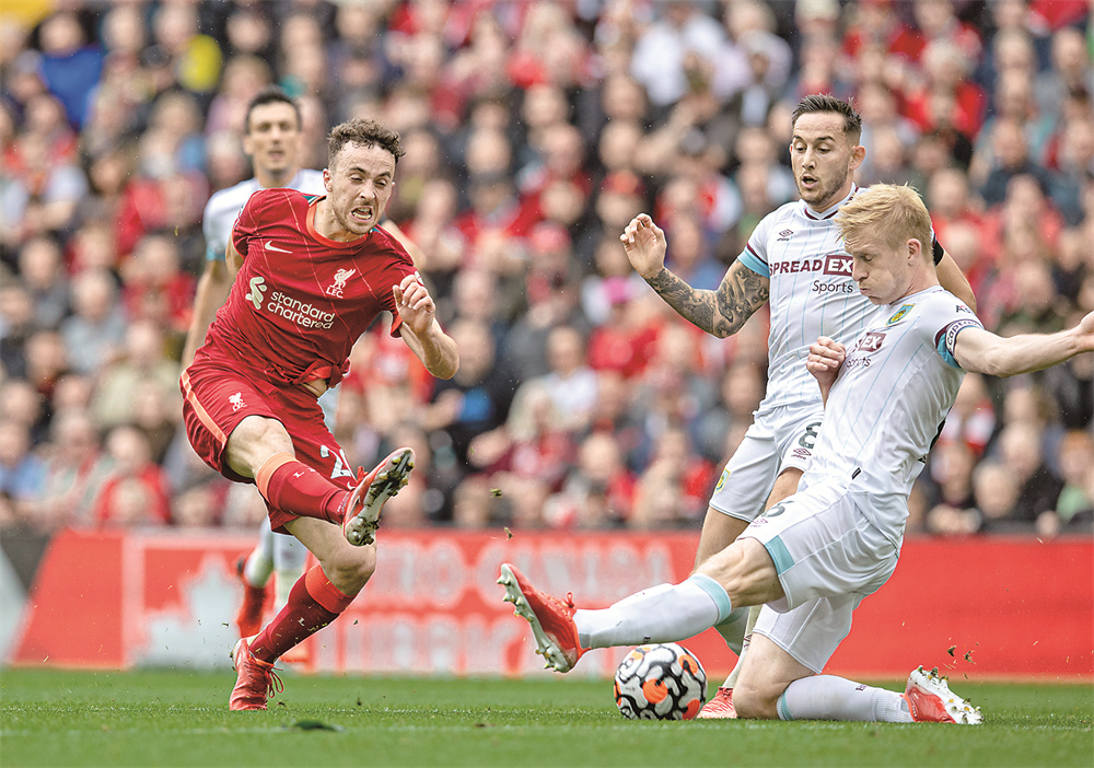 他真把足球踢成艺术了