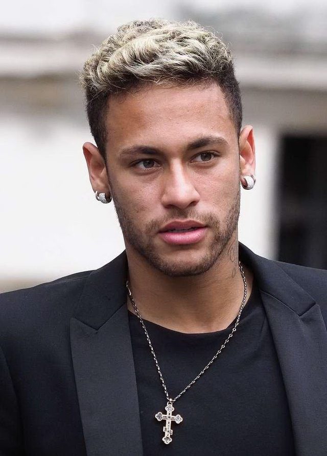 跟队记者：普利希奇参加部分合练，明天将决定他能否参赛