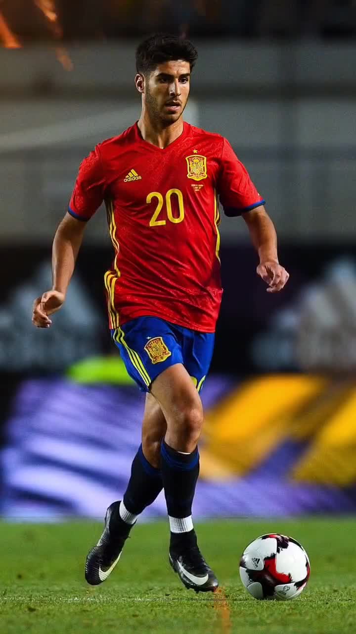 2025年女运动员收入榜公布：谷爱凌第四，郑钦文第五