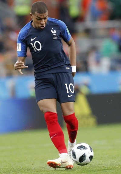 首球来了又没！维尔茨13场0球0助 却已取代萨拉赫称王