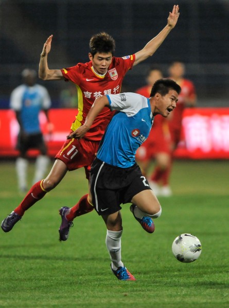 意媒：国米将贝尔纳韦视为未来中场引援人选，已派球探考察