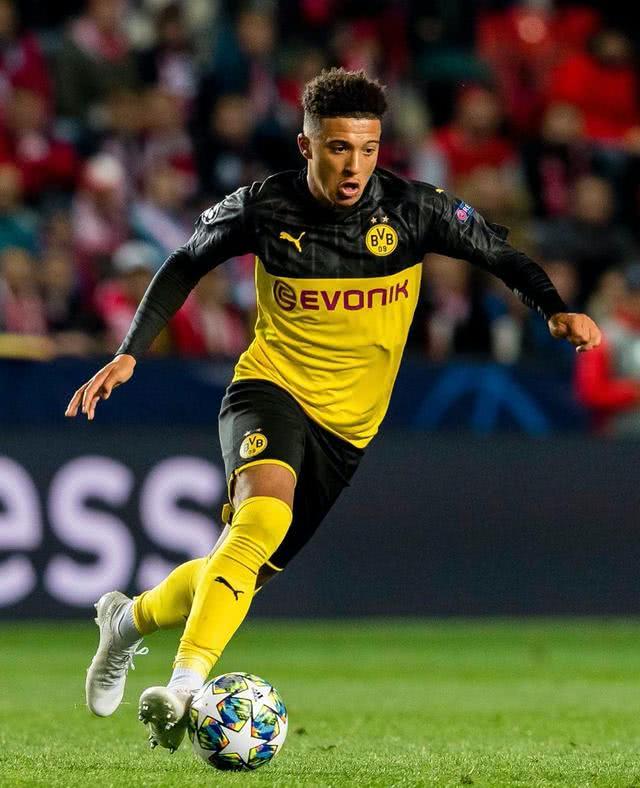 报价超十亿英镑，英媒：派拉蒙获得四年在英国的欧冠转播权