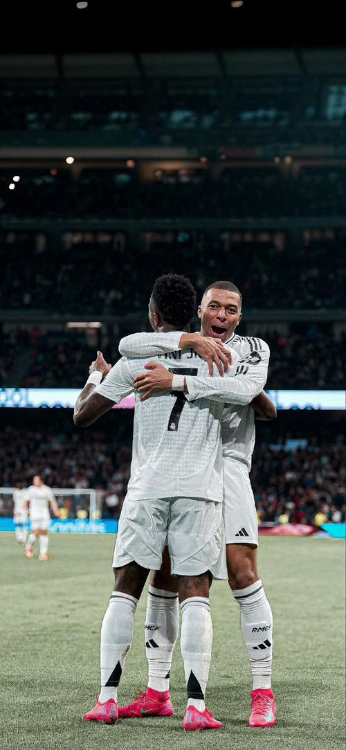 状态不佳！王岚嵚出战20分钟，5投0中一分未得